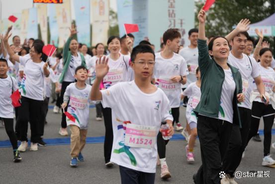 1759115360-55023076db994be