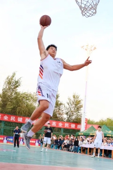 202509051640071164361704