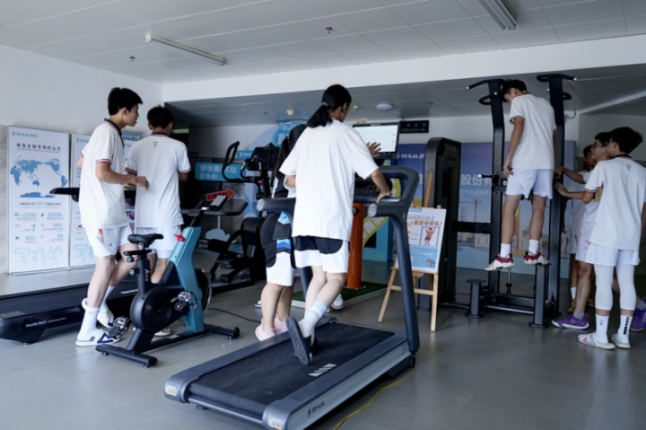 202509281035541528406961