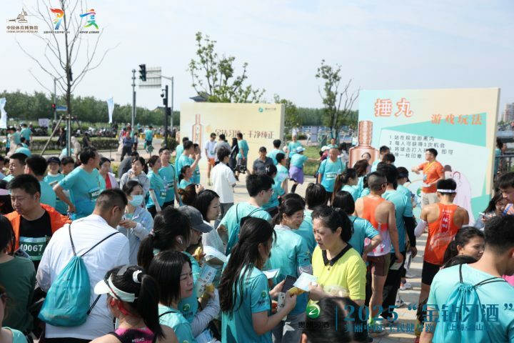 7eee99cbc104480db2949dab8bd19511